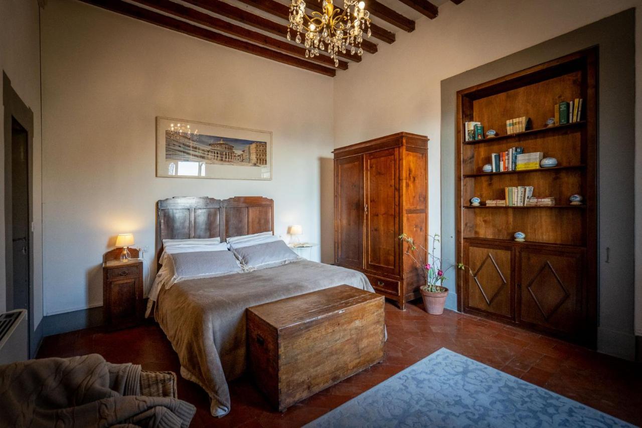 Alloggi In Villa Storica Πέσια Εξωτερικό φωτογραφία