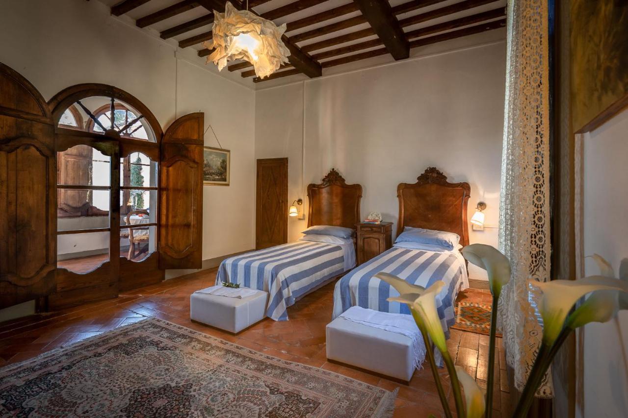 Alloggi In Villa Storica Πέσια Εξωτερικό φωτογραφία
